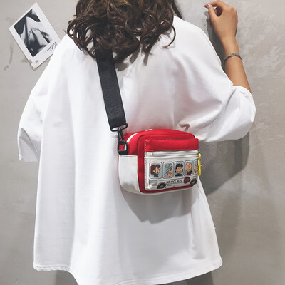 

Snoopy small bag female 2019 new ins Japanese girl bag cartoon cute canvas shoulder Messenger bag tide