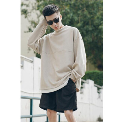 

Autumn fake two-piece sweater mens round neck loose Korean version of the trend of youth BF wind students