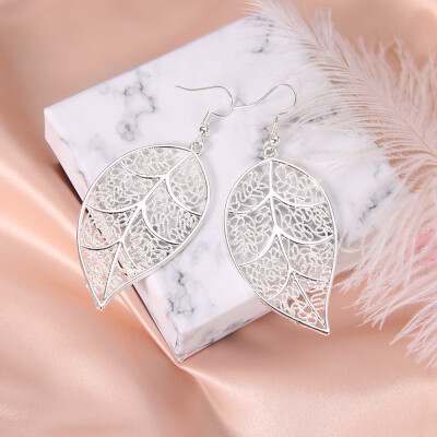 

Silver Plated Openwork Tree Leaf Earrings Creative Exaggerated Earrings Jewelry