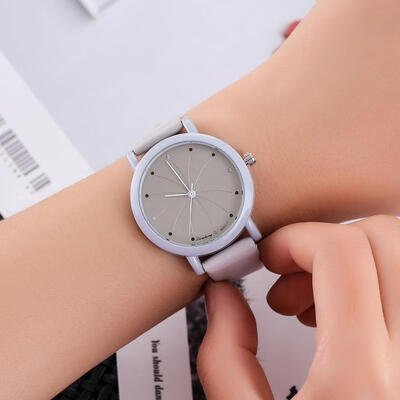 

2018 Band Analog Pure Color hand clock women Simple Temperament Quartz watch Fashionable Business ladies wristwatches D
