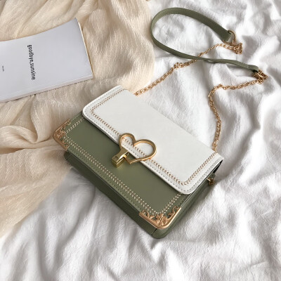 

Chic wild fashion temperament contrast color shoulder bag female 2019 new embroidered line peach heart-shaped lock buckle Messenger bag