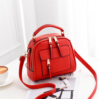 

On the new womens fashion Korean version of the girl texture 100-lap lady slanted one-shoulder bag simple