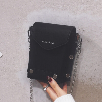 

Hong Kong style retro rivet small square bag female 2019 new shoulder bag art student chic Messenger bag