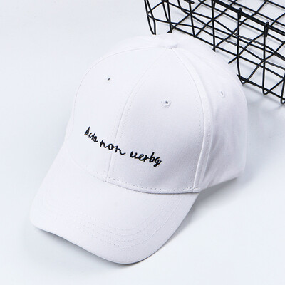

Summer new hat men&women Korean version of embroidery letters Cap holiday travel sunshade baseball cap wholesale