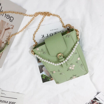 

Tailored Women Pearl Leather Embroidery Flower Crossbody Bag Chain Messenger Beach Bag