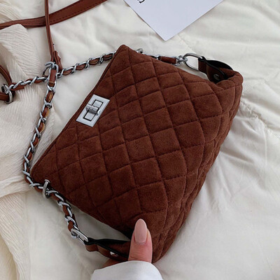 

On the new small bag girl 2018 summer the new Chaohan version of the one-shoulder chain rhomboid womens bag