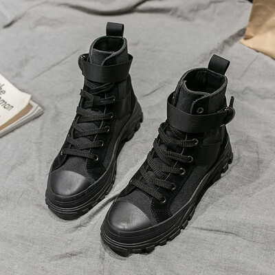 

Martins boots female 2019 new autumn thick bottom net red sports short boots female British wind locomotive boots ins shoes tide
