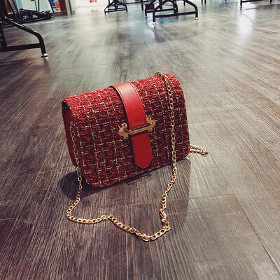 

Autumn&winter small bag female 2018 new wave Korean version of the wild slung shoulders woolen fashion chain personality small square bag