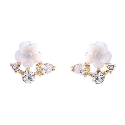 

1 Pair Fashion Women Jewelry Earrings Mini Daisy Flowers Leaves Shells Ear Studs Earring Ear Jewelry