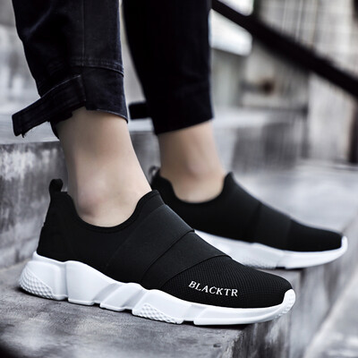 

Autumn mens shoes canvas board shoes Korean version of Joker sports fly woven socks summer lazy tide shoes