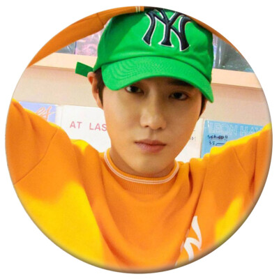 

Korean KPOP EXO Album KOKOBOP Brooch Pin Badge Accessories For Clothes Hat Backpack Decoration