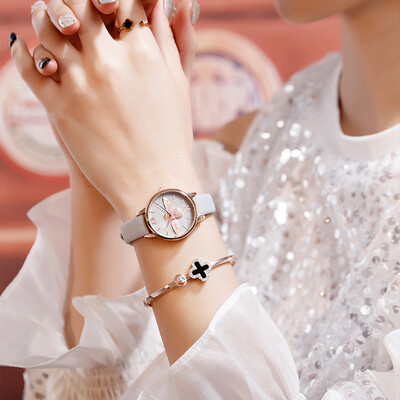 

Womens watches ins wind simple temperament waterproof Korean fashion bees French minor students female watches