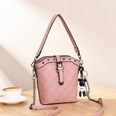 

Summer ladies tide Korean fashion Joker chain shoulder Messenger bag leisure bucket bag