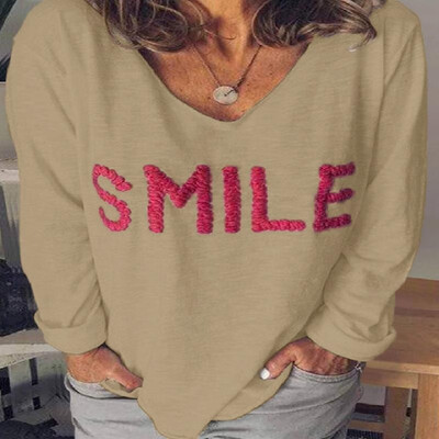 

Contrast Letters SMILE Embroidery V-neck Long Sleeves Tee