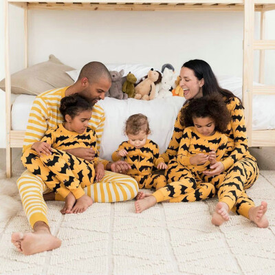 

Halloween Family Pajamas Set Parent-child Suit Home Sleepwear New Baby Kid Dad Mom Matching Family Outfits