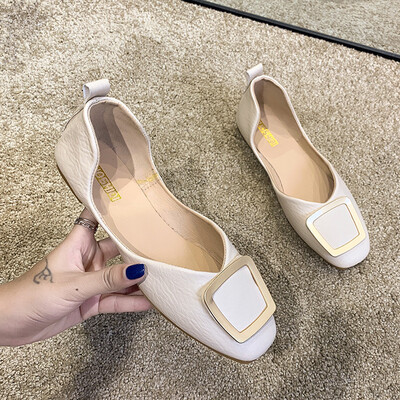 

Low Upper Flat sole Single Shoe Overlay Shoe Square Button Lady Shoe Leather Shoe Autumn Korean version Softsole Shoe