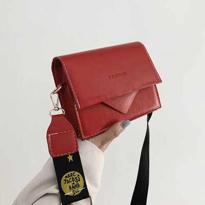

Tailored Womens Fashion Small Square Bag Personality Wild Solid Color Shoulder Bag