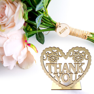 

Wooden Wedding Ornaments Heart shaped Crafts Bride Bridegroom Romantic Table Plate Pendants with LED Candle Light Wedding Party
