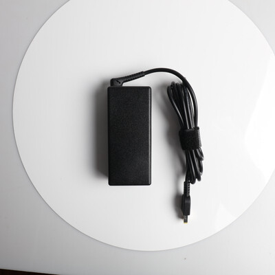 

CERohsFCC 20v325a power adapter 15m DC line 65WLED power adapter