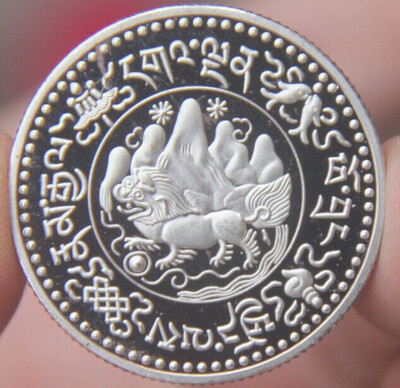 

30mm Vase of Treasure China Tibetan Buddhism Silver Plated Souvenir Coin Medal