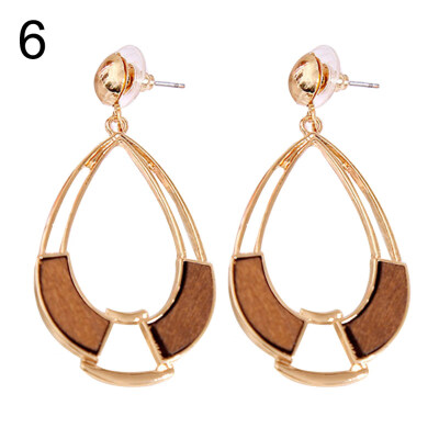 

Wooden Geometric Pendant Statement Stud Earrings Fashion Women Party Jewelry