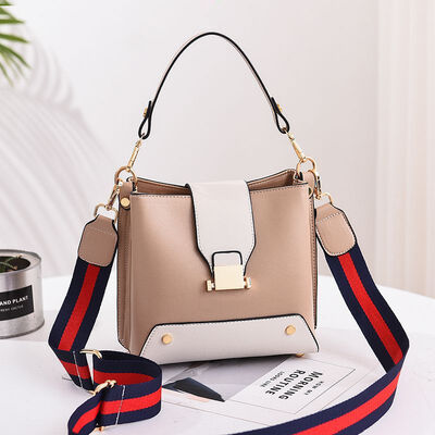 

2019 spring new tide single shoulder diagonal small bag Korean fashion handbags fresh small square bag