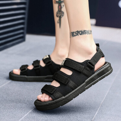 

Mens sandals 2019 new Vietnamese slippers mens summer Korean version of the non-slip word pad beach shoes mens dual-use sandals