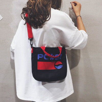 

Tote bag female 2019 new ins Harajuku student shoulder bag tide fashion printed canvas small Messenger bag