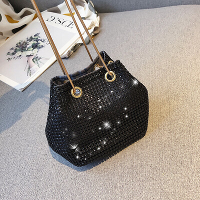 

Fashion personality Messenger bag casual texture bucket bag female 2019 summer new wild chain rhinestone shoulder bag