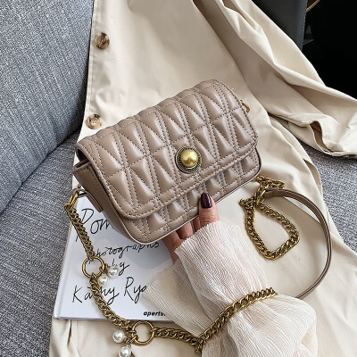 

Small fragrance bag female 2019 new wave fashion wild Korean version of the small square bag shoulder Messenger bag Lingge chain bag