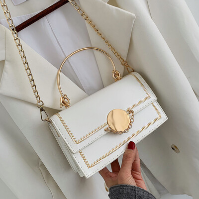 

New small bag female 2019 new Korean version of the embroidery line hand bag shoulder bag fashion texture chain slung small square bag