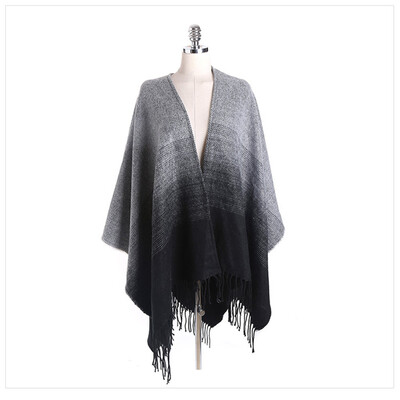 

Black ash gradually discoloration of the ancient fringed Scarf Shawl