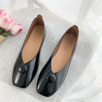 

Han Ping flat sole shoes female retro shallow mouth round buckle grandmother shoes comfortable driving pregnant women ladle shoes