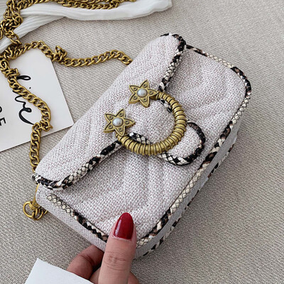 

In summer the new square bag girl 2019 new style fashion air one shoulder slanted chain small square bag