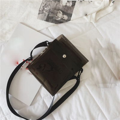

Tailored Fashion Lady Letter Transparent Waterproof Mobile Phone Shoulder Messenger Bag