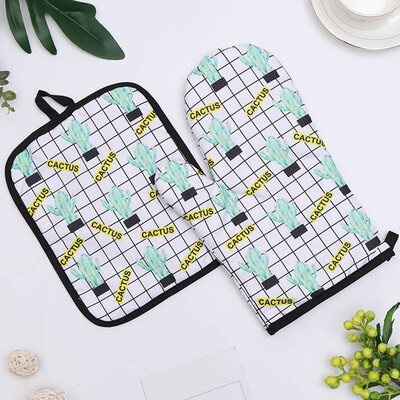 

Anti-Hot Microwave Oven Glove Table Placemats Heat Resistant Tablemat