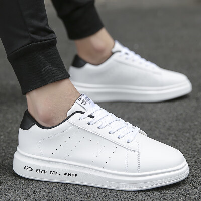 

Small white shoes mens shoes plus velvet cotton shoes 2019 summer Korean version of the trend board shoes mens casual white shoes canvas wild