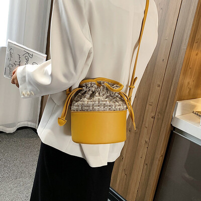 

New popular bag female 2019 new wave Korean version of the wild single shoulder slung fashion stitching leisure bucket bag