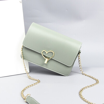 

In summer the fashion of single-shoulder slanting bag with chains&chains in Korean version