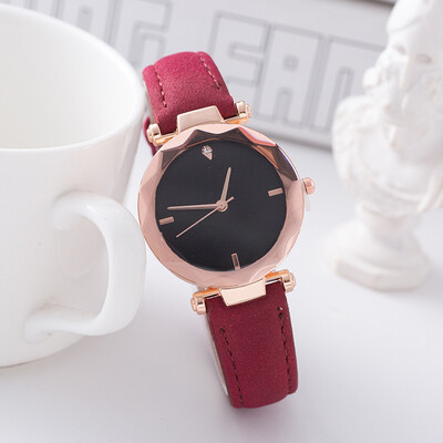 

2018 explosion models Star big belt small red watch quartz watch