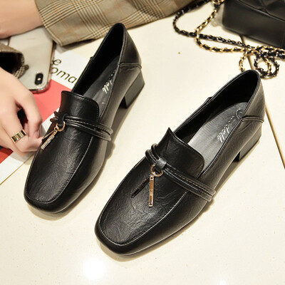 

Ins Small Leather Shoes Female Retro-ancient British Wind College Black Baitao Korean version of studentsrough heels single shoe