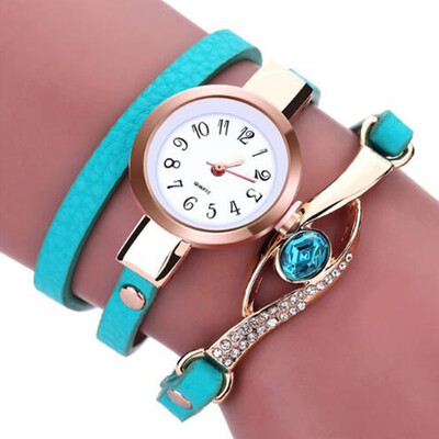 

Gem-set diamond bracelet watch listed in Europe&America watch Korean version table