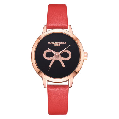 

Fashion Women Watches Embossed Butterfly Pattern Dial Ladies Quartz Wristwatch Simple Leather Strap Clock Zegarki Damskie