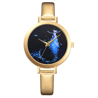 

Womens Watches Simple Creative Disc Ladies Quartz Movement Wristwatch Solid Color Leather Strap Clock Casual Montre Femme