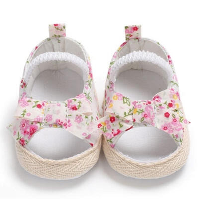 

2018 Hot Sell summer baby girl Flora Printed Crib Shoes Sandals