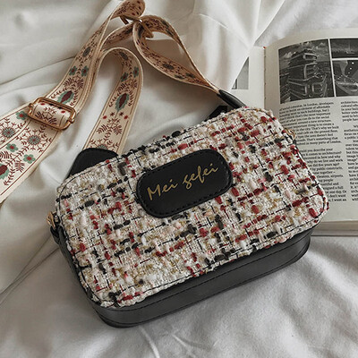 

New product bag women 2019 early autumn new Korean version of the fashion satchel wide - shoulder small square bag