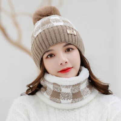 

Hat Female Winter Wool Cap&Fleece Knitted Cap Warm Ear&Neck Sheath Two Suits of Wool Ball Cap Lovely Headgear