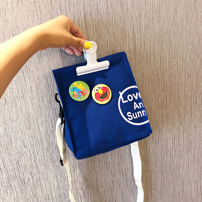 

Cute cartoon wild shoulder slung small square bag female 2019 new casual fashion letters Sesame Street canvas bag