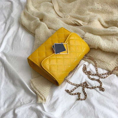 

2019 new casual temperament retro wild Messenger small square bag Korean fashion simple rhombic chain shoulder bag