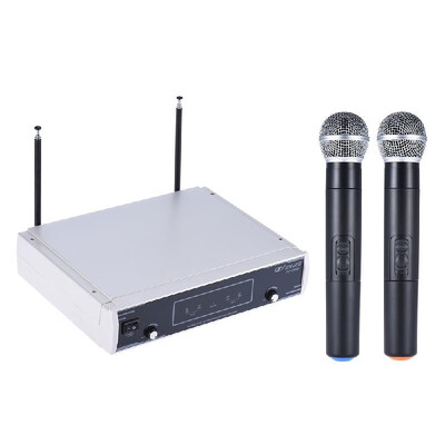 

Handheld VHF Wireless Microphone Mic System Dual Channels LCD Display Receiver 2 Mics 635mm Audio Cable Power Adapter for Karaoke